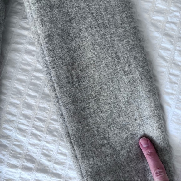 Club Monaco Daylina Wool Trench Coat - Perfect for Early Spring - Size Small - Picture 8 of 16